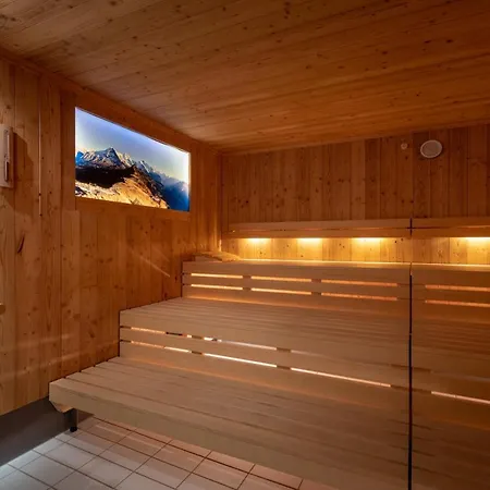 Victoria Lauberhorn Wengen, A Faern Collection