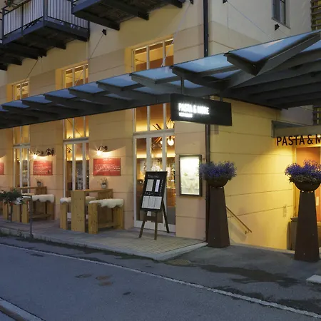 Victoria Lauberhorn Wengen, A Faern Collection