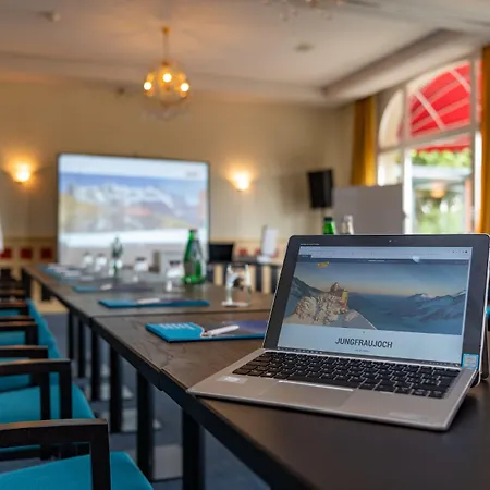 Victoria Lauberhorn Wengen, A Faern Collection