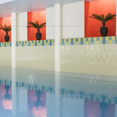 Victoria Lauberhorn Wengen, A Faern Collection